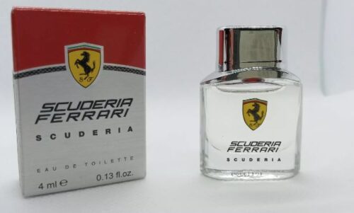 Ferrari Scuderia miniatura 4 ml